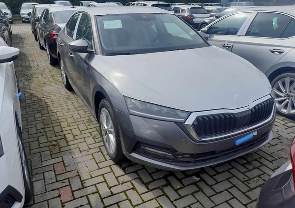 Skoda Octavia cena 110000 przebieg: 8500, rok produkcji 2023 z Gościno małe 121